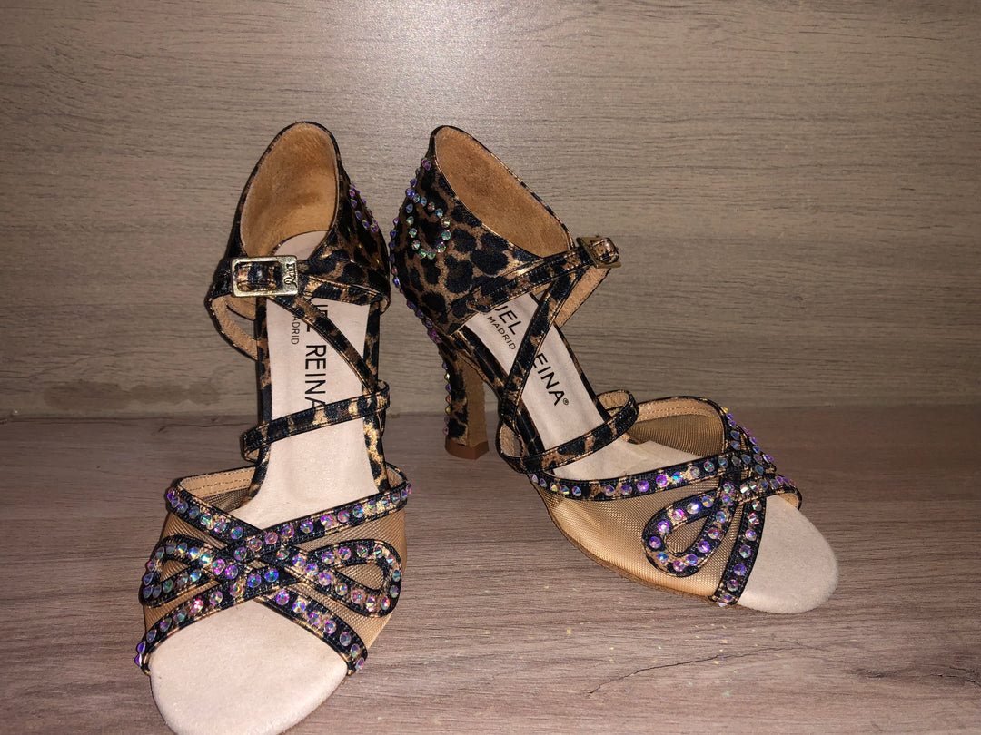 FLEX 11 LEOPARD NÚMERO 34 TACÓN 7,5