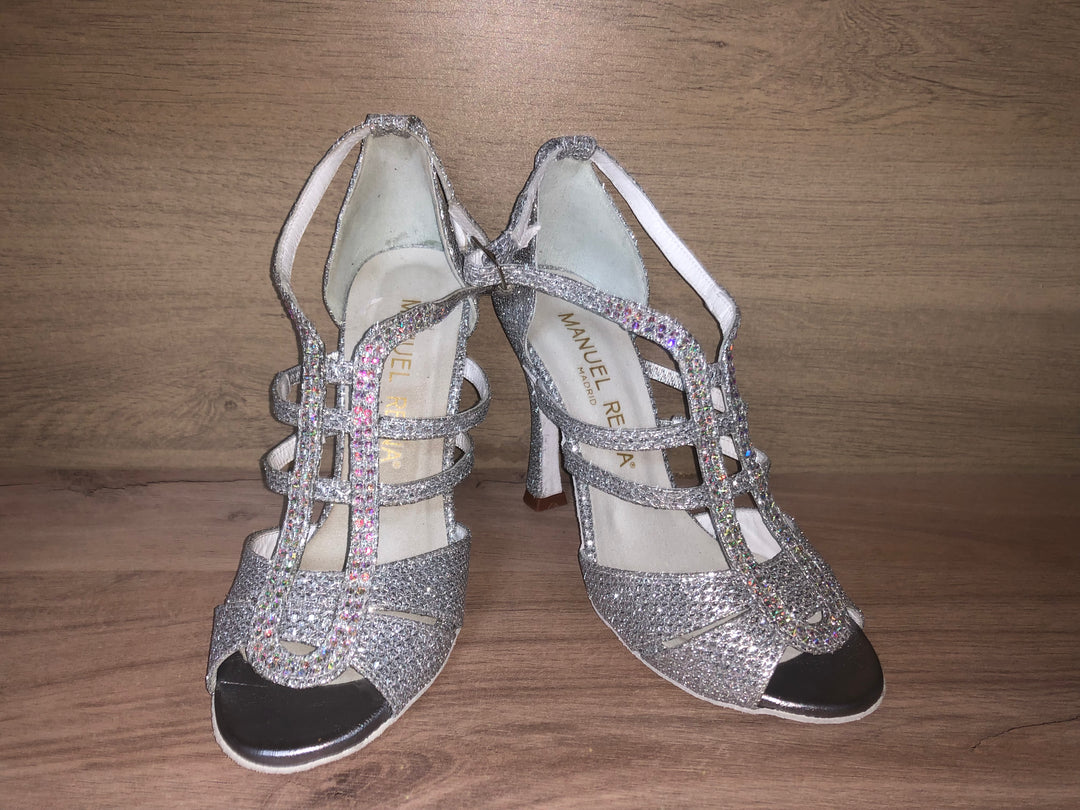 01 NIGHT SILVER PEARL NUMBER 37 HEEL 9