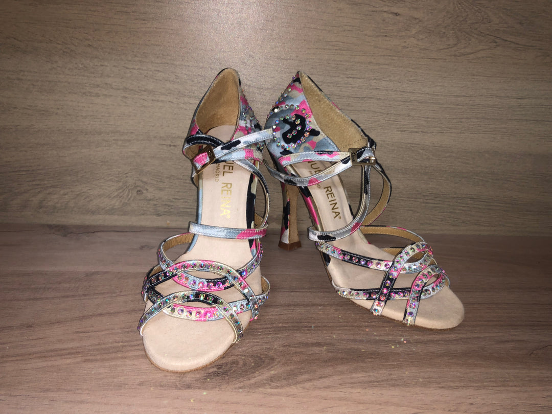 01 MILITARY COMPETITION NUMBER 35 HEEL 9