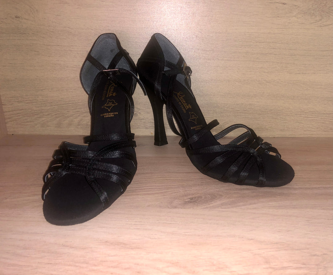 FLEX 8 BLACK NÚMERO 40 TACÓN 9